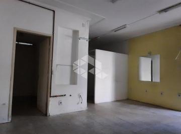 Apartamento · 83m² · 2 Quartos · Apartamento térreo , possibilidade de sala comercial no Centro de Porto Alegre.