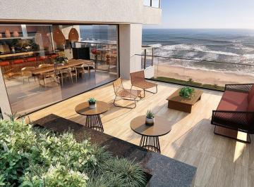 Apartamento · 106m² · 3 Quartos · 1 Vaga · Apartamento Frente Mar em Barra Velha