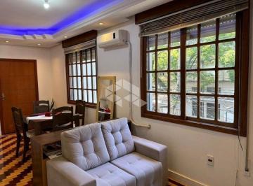 Apartamento · 67m² · 2 Quartos · Apartamento 02 dormitórios com splits instalados,Bairro Passo da Areia