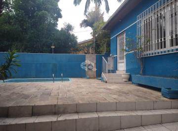 Casa · 116m² · 3 Quartos · 3 Vagas · Casa 3 dormitórios com piscina em Ipanema, Porto Alegre.