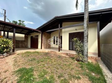 Casa · 111m² · 2 Quartos · 2 Vagas · Excelente casa no bairro Renascença.