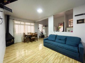 Casa · 188m² · 3 Quartos · 2 Vagas · Casa com 186M² no bairro Menino Deus