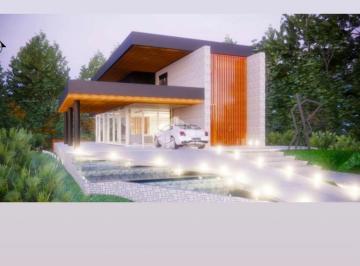 Casa · 250m² · 4 Quartos · 2 Vagas · Casa à Venda no Pinheiro Grosso, Canela RS