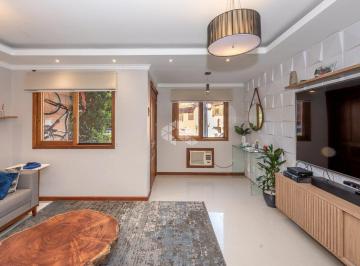 Casa · 165m² · 3 Quartos · 2 Vagas · Maravilhosa casa com espaço de sobra para você e sua família na Zona Sul.