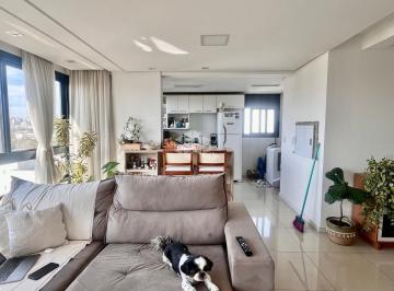 Apartamento · 86m² · 2 Quartos · 2 Vagas · Impecável apartamento duas suítes no Menino Deus