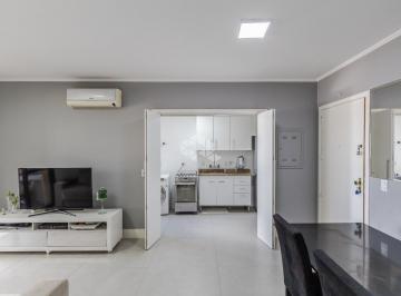 Apartamento · 67m² · 2 Quartos · 2 Vagas · 2 dormitórios, suíte, churrasqueira e 2 vagas na Av. Nilo Peçanha!