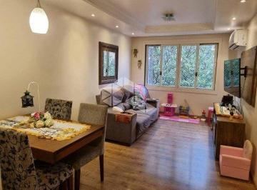 Apartamento · 104m² · 3 Quartos · 2 Vagas · Apartamento com 3 quartos e 104m² à venda em Rio Branco, Porto Alegre.