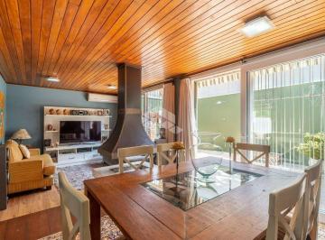 Casa · 159m² · 3 Quartos · 2 Vagas · Casa com 159,46m², próximo ao calçadão de Ipanema com 3 dormitórios, 1 suíte master
