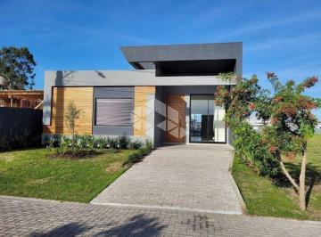 Casa · 145m² · 4 Quartos · 1 Vaga · Casa 4 suítes (sendo 2 americanas), semi-mobiliada com moveis fixos planejados, ambientes bem distri