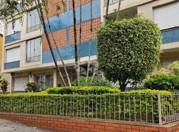 Apartamento · 58m² · 2 Quartos · Apartamento de dois dormitórios no bairro Azenha com 57,52 metros