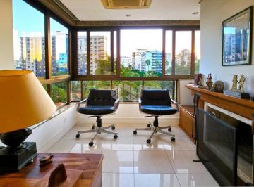 Apartamento · 80m² · 2 Quartos · 2 Vagas · Apartamento para comprar no Moinhos de Vento com 2 dormitórios (1suíte);