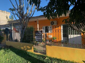 Photo 1 · Casa com 03 quartos a venda no bairro Camobi, próximo a UFSM em Santa Maria.
