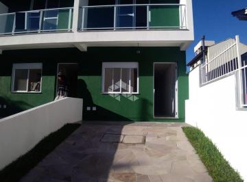 Casa · 75m² · 2 Quartos · 1 Vaga · Casa 2 dormitórios, sendo 1 suíte, no Bairro Guarujá