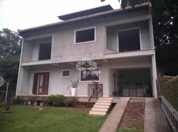 Casa · 178m² · 3 Quartos · 1 Vaga · Casa com amplo pátio em Linha Santa Cruz