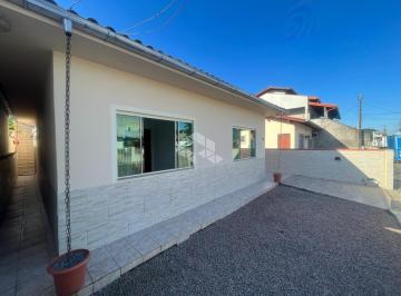 Casa · 70m² · 3 Quartos · Casa 3 dormitórios em Forquilhas / São José