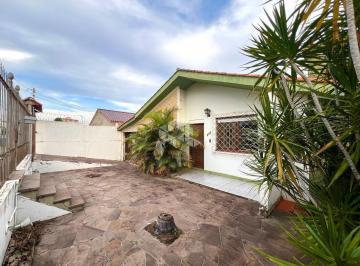 Casa · 172m² · 3 Quartos · 4 Vagas · Oportunidade imperdível no Bairro Patronato!