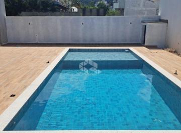 Casa · 275m² · 4 Quartos · 2 Vagas · Casa com 4 quartos/dormitórios no bairro Pedra Branca, em Palhoça- SC