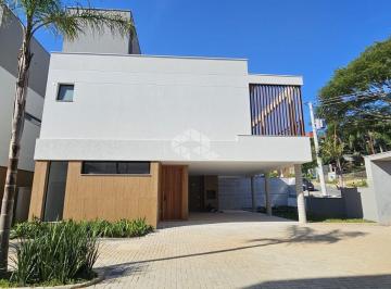 Casa · 247m² · 3 Quartos · 2 Vagas · Casa residencial em condomínio fechado