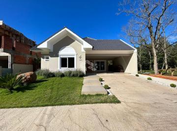 Casa · 173m² · 3 Quartos · 2 Vagas · CASA 03 dormitórios COM PISCINA NO BAIRRO COUNTRY
