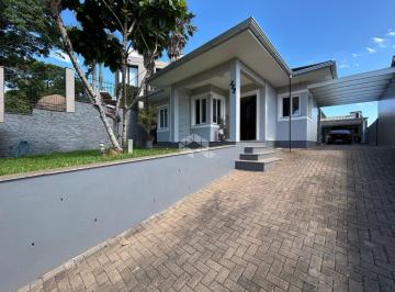 Casa · 173m² · 2 Quartos · 2 Vagas · Casa 3 dormitorios , suite master, piscina, localização nobre