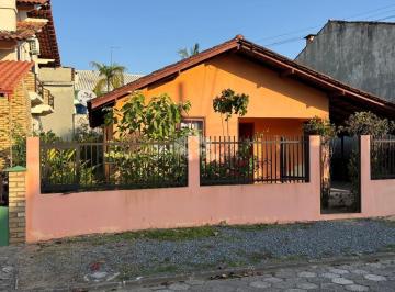Casa · 70m² · 2 Quartos · TERRENOCOM CASA ANTIGA, PRAIA DA ENSEADA - SÃO FRANCISCO DO SUL - SC.