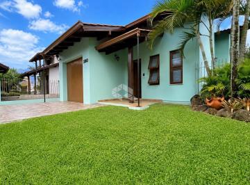 Casa · 225m² · 3 Quartos · 2 Vagas · Ampla Residência em Ivoti