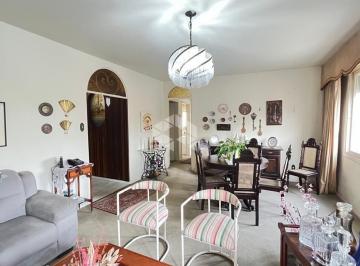 Apartamento · 115m² · 3 Quartos · 2 Vagas · Apartamento 115,39m² privativos com 03 quartos, dependência e duas vagas no bairro Rio Branco.
