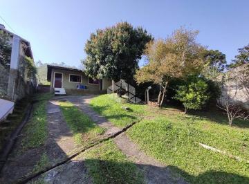 Casa · 180m² · 7 Quartos · 1 Vaga · Terreno com 3 casas em Estância Velha