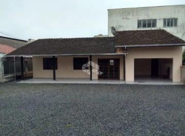 Casa · 100m² · 3 Quartos · 1 Vaga · Casa 3 quartos no centro de Jaraguá do Sul