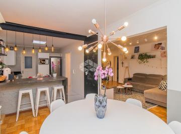 Apartamento · 133m² · 3 Quartos · 1 Vaga · Crédito Real Petrópolis vende! Amplo apartamento com 133m²
