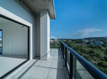 Apartamento · 153m² · 3 Quartos · 2 Vagas · Apartamento duplex com três quartos no Mariscal em Bombinhas SC