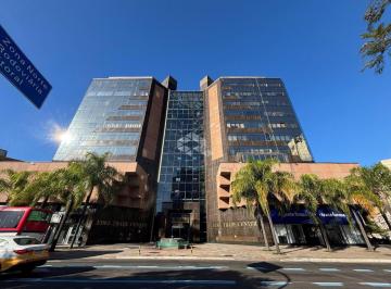 Comercial · 74m² · 4 Vagas · Sala Comercial no Bairro Cidade Baixa