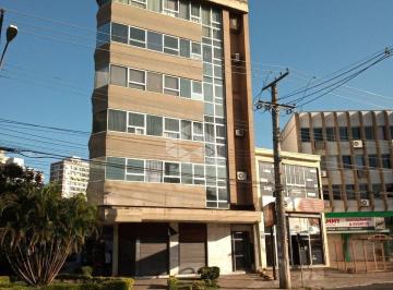 Comercial · 35m² · Sala na Cristóvao na frente Colégio Batista