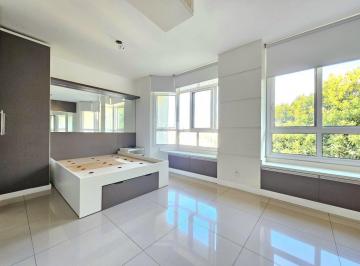 Apartamento · 48m² · 1 Quarto · 1 Vaga · Apartamento com 1 suíte e 1 vaga de garagem coberta à venda no Centro Histórico de Porto Alegre