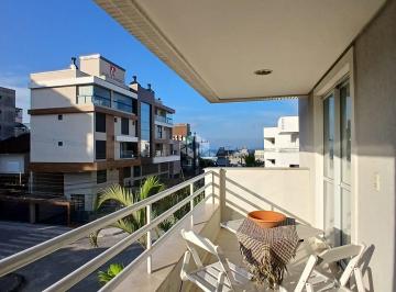 Apartamento · 101m² · 3 Quartos · 1 Vaga · Apartamento a poucos passos do mar no Mariscal em Bombinhas SC