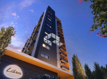 Apartamento · 61m² · 2 Quartos · 1 Vaga · Apartamento dois dormitórios com sacada.