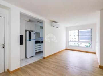 Apartamento · 71m² · 3 Quartos · 1 Vaga · Apartamento 3 dormitórios, suíte, vaga no bairro Azenha em Porto Alegre.
