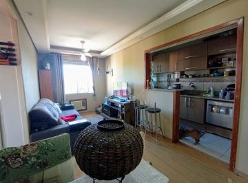 Apartamento · 52m² · 2 Quartos · 1 Vaga · Apartamento 2 dormitórios com 1 vaga coberta no centro Canoas