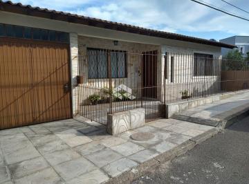 Casa · 102m² · 2 Quartos · 1 Vaga · Casa térrea 2 quartos no bairro Vila Nova, em Porto Alegre