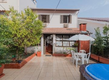 Casa com 3 dormitórios no Chácara das Pedras (25) · Aconchegante Casa No Bairro Chácara das Pedras