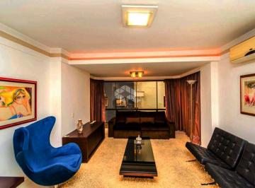 Apartamento · 136m² · 3 Quartos · 2 Vagas · Apartamento mobiliado de 3 quartos, 1 suíte e 2 vagas de garagem no Petrópolis.