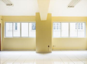 Comercial · 75m² · Sala comercial no Centro de Porto Alegre.
