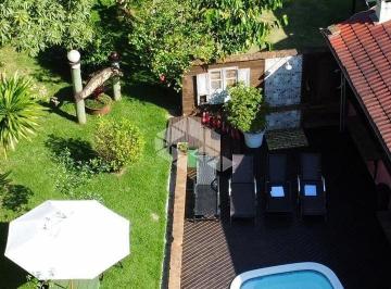 Casa · 129m² · 2 Quartos · 2 Vagas · CASA MOBILIADA E DECORADA BAIRRO AREIAS DO MEIO