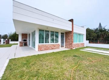 Casa · 224m² · 4 Quartos · 2 Vagas · Casa à venda em Atlântida, Xangri-Lá com 4 quartos (4 suítes)