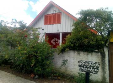 Casa · 112m² · 4 Quartos · 2 Vagas · Casa de Madeira em Canela - Bairro São Luiz