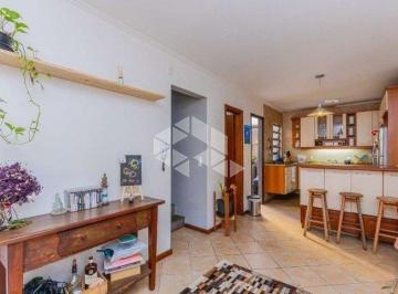 Casa · 96m² · 3 Quartos · 1 Vaga · Casa de 3 dormitórios no Partenon.
