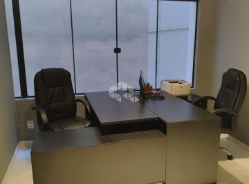 Comercial · 34m² · Sala comercial no Centro Histórico com 34m2