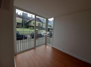 Apartamento · 68m² · 2 Quartos · 1 Vaga · Apartamento 2 dormitórios, 68m², 1 vaga, no centro de Gramado