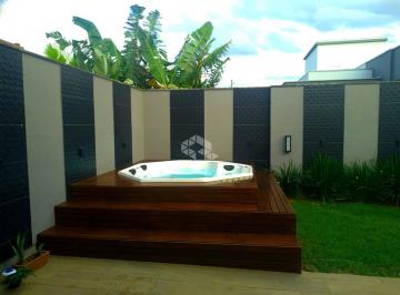 Casa · 190m² · 3 Quartos · 2 Vagas · Casa duplex com 03 suítes no Residencial Jardim Cachoeira
