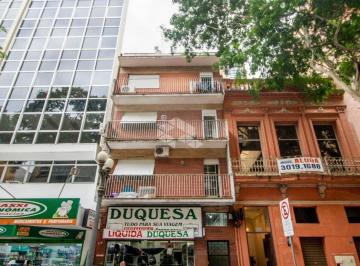 Apartamento · 82m² · 3 Quartos · Apartamento 3 dormitórios no Centro Histórico.